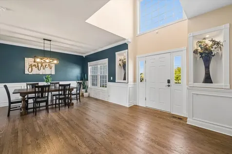 5243 Greenshire Circle Lake In The Hills IL 60156