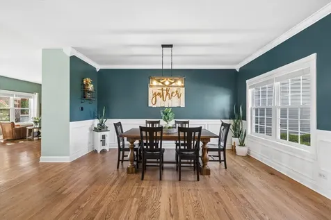 5243 Greenshire Circle Lake In The Hills IL 60156
