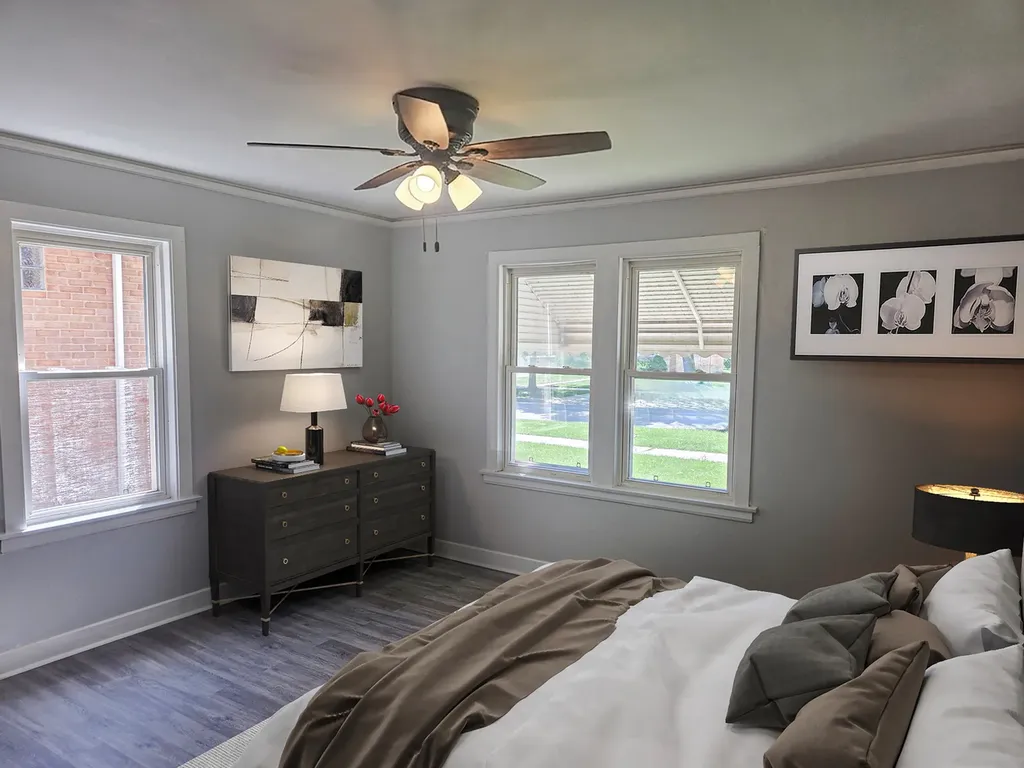 2657 North Sayre Avenue Chicago IL 60707