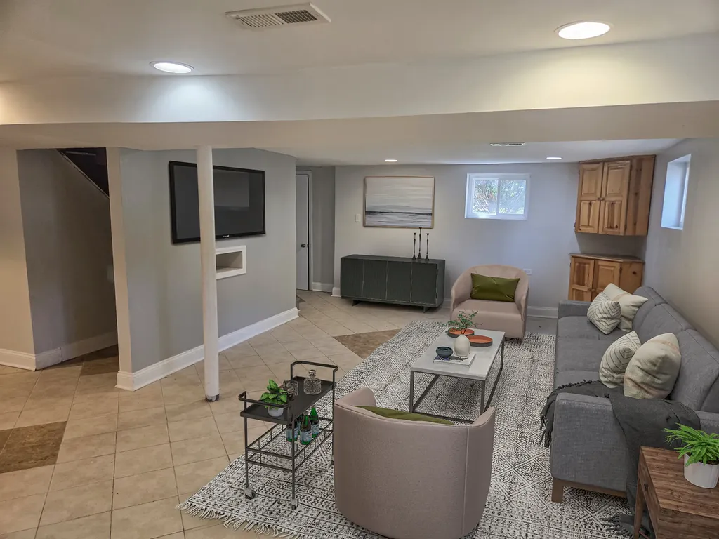 2657 North Sayre Avenue Chicago IL 60707