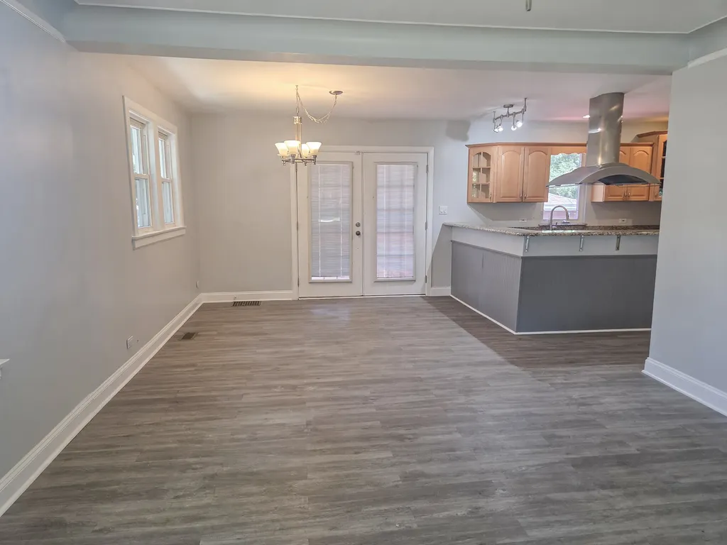 2657 North Sayre Avenue Chicago IL 60707