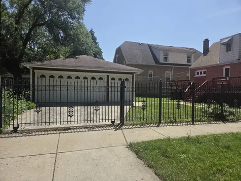 2657 North Sayre Avenue Chicago IL 60707