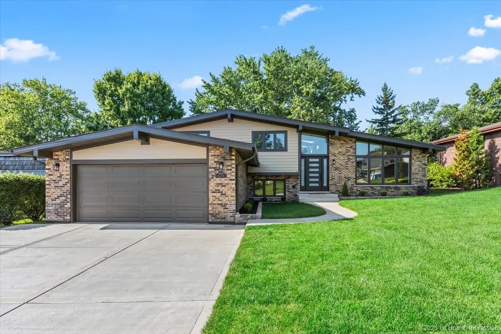 9039 Windsor Drive Palos Hills IL 60465