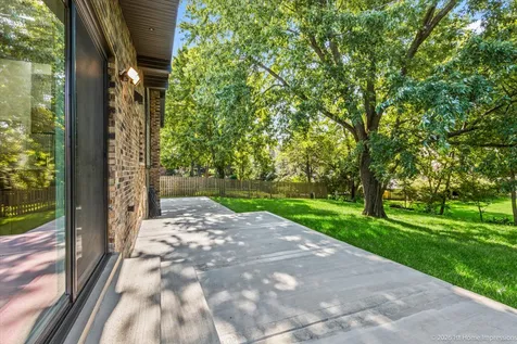 9039 Windsor Drive Palos Hills IL 60465