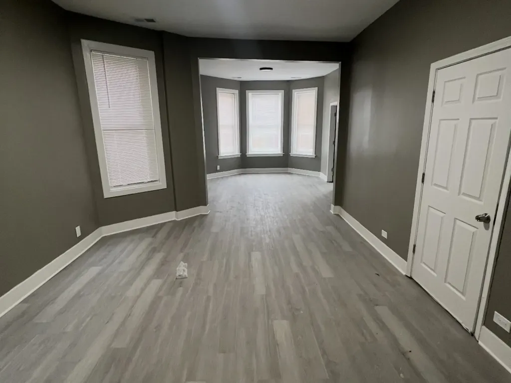 6753 South Loomis Boulevard Chicago IL 60636