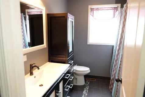 3223 West 84th Place Chicago IL 60652