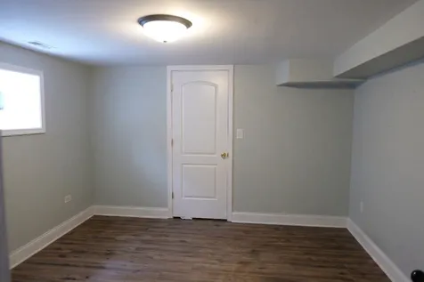 3223 West 84th Place Chicago IL 60652