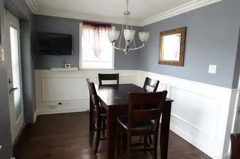 3223 West 84th Place Chicago IL 60652