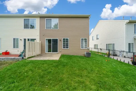 3173 Impressions Drive Lake In The Hills IL 60156