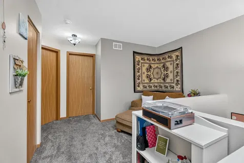 83 Strawflower Court Romeoville IL 60446