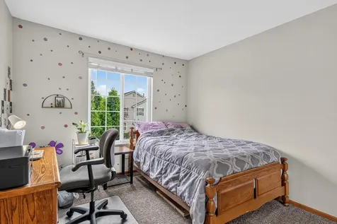 83 Strawflower Court Romeoville IL 60446
