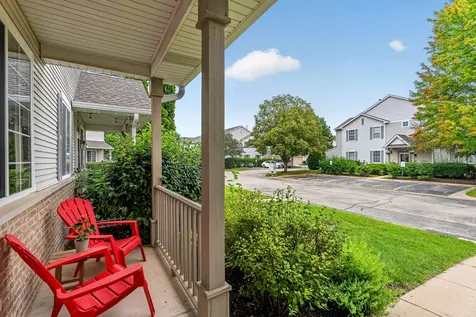 83 Strawflower Court Romeoville IL 60446