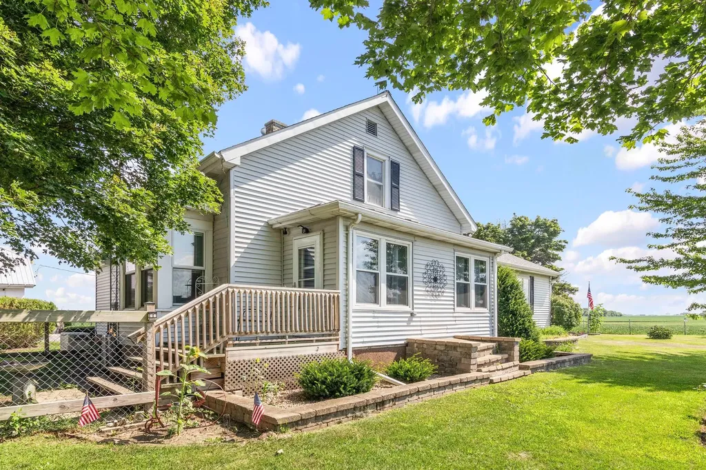 1453 East Us Highway 52 Highway Ottawa IL 61350