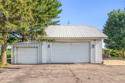1453 East Us Highway 52 Highway Ottawa IL 61350