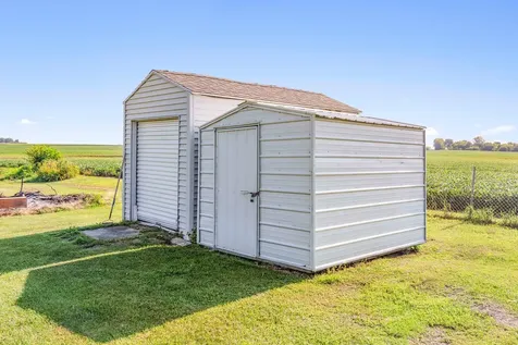 1453 East Us Highway 52 Highway Ottawa IL 61350
