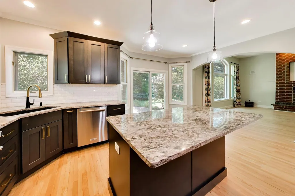 1111 Compass Court Naperville IL 60540