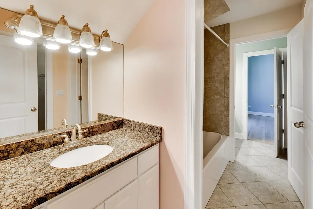 1111 Compass Court Naperville IL 60540