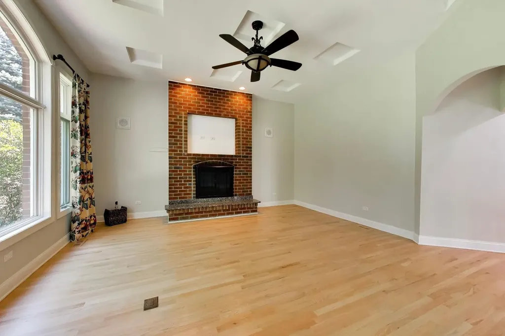 1111 Compass Court Naperville IL 60540