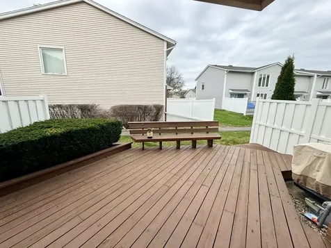 534 Hummingbird Lane Deerfield IL 60015