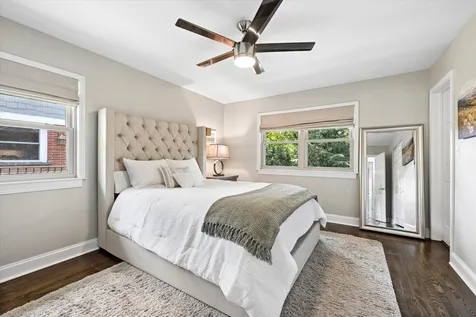 404 South See Gwun Avenue Mount Prospect IL 60056