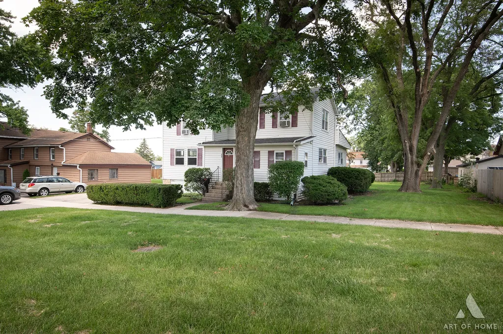 220 East 15th Street Lockport IL 60441
