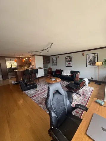 201 East Chestnut Street Chicago IL 60611