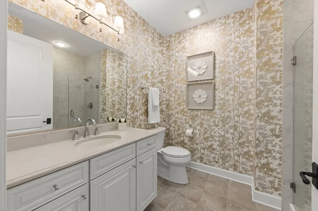 149 West Kennedy Lane Hinsdale IL 60521
