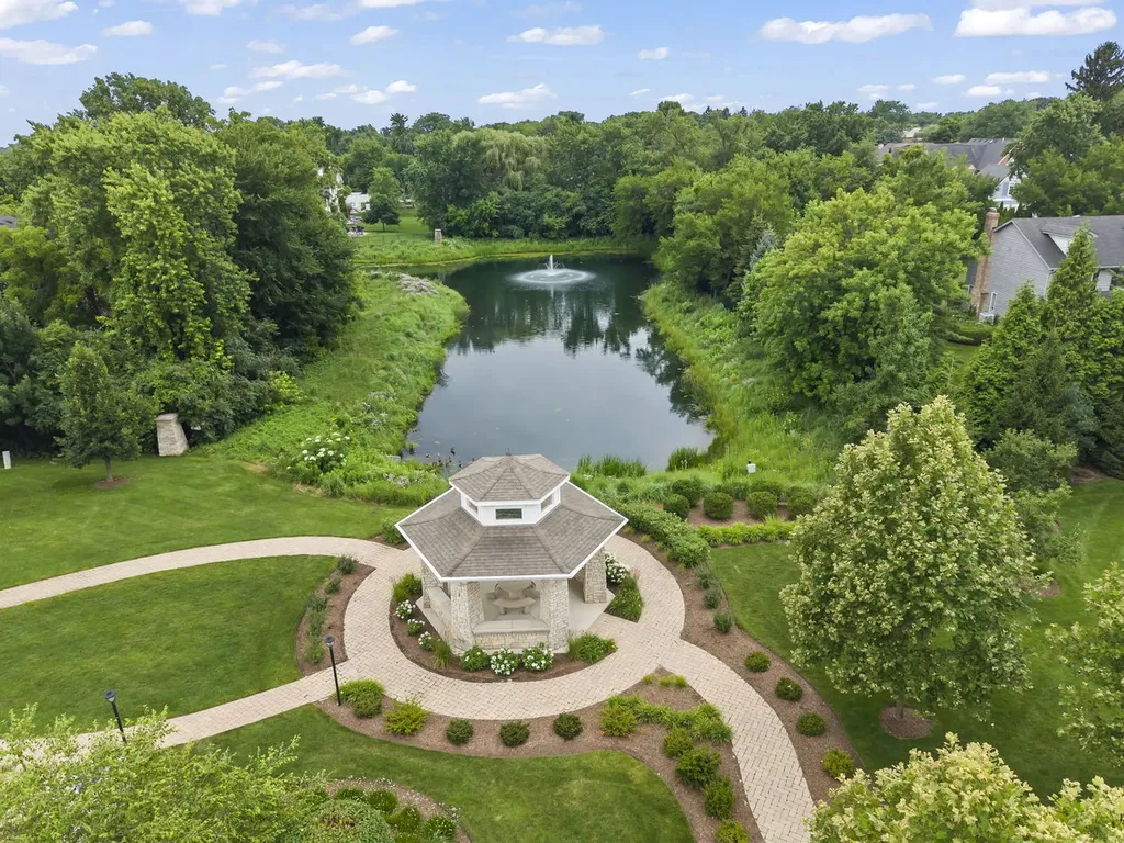 149 West Kennedy Lane Hinsdale IL 60521