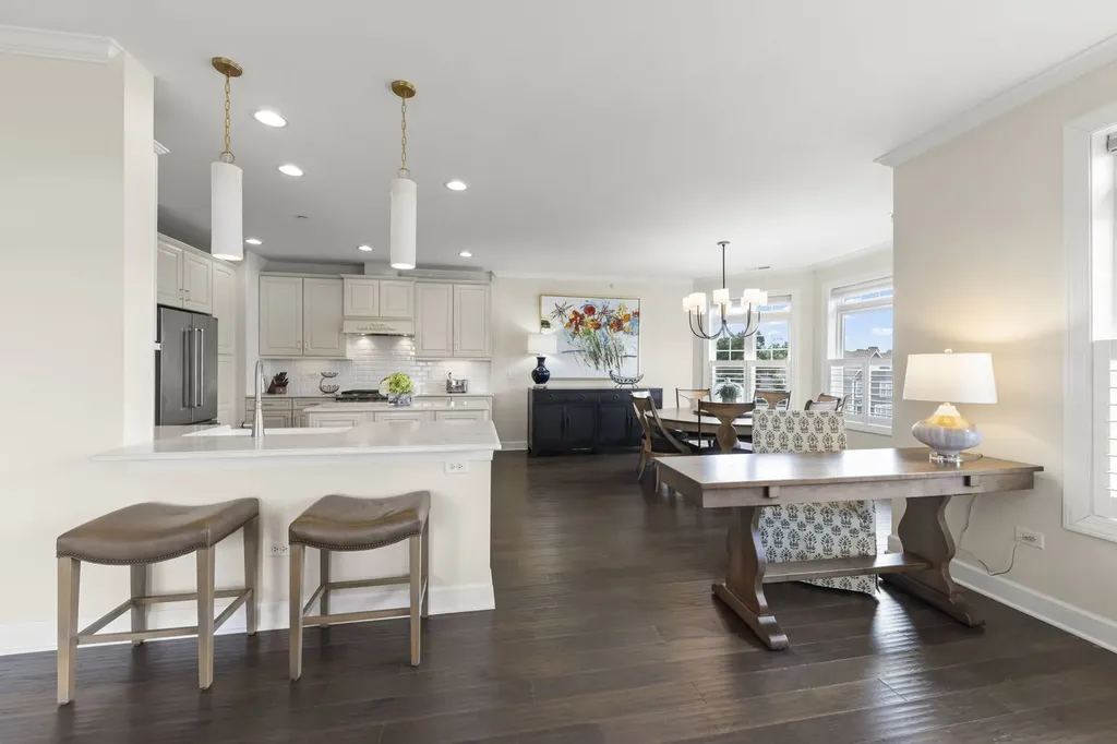 149 West Kennedy Lane Hinsdale IL 60521
