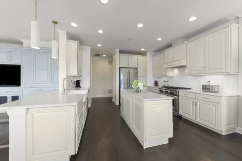 149 West Kennedy Lane Hinsdale IL 60521
