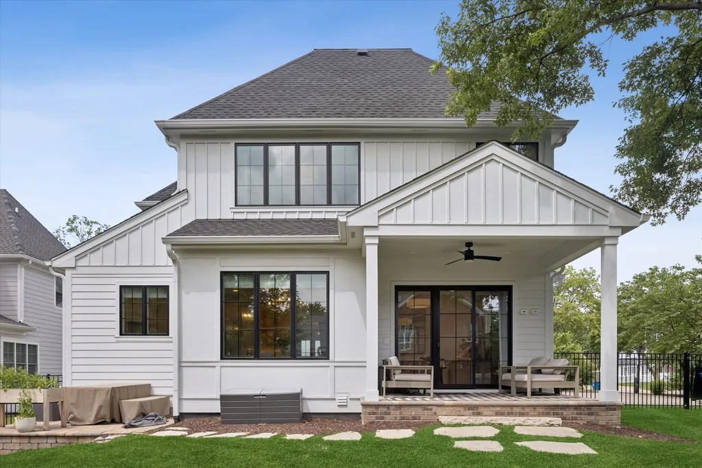 915 South Madison Street Hinsdale IL 60521