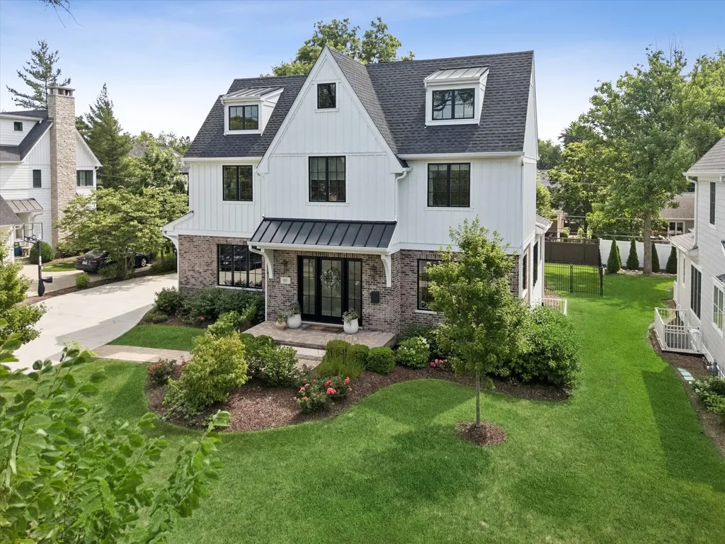 915 South Madison Street Hinsdale IL 60521