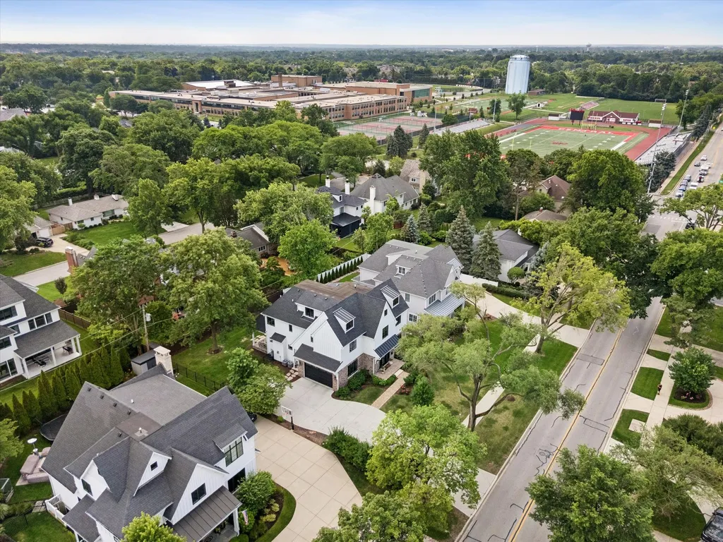 915 South Madison Street Hinsdale IL 60521