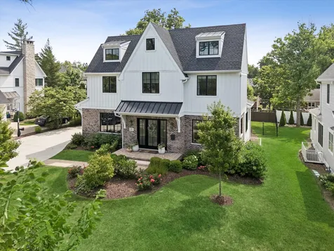 915 South Madison Street Hinsdale IL 60521