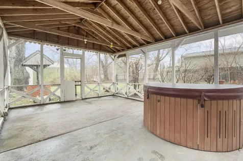 4715 West Crystal Lake Road Mchenry IL 60050