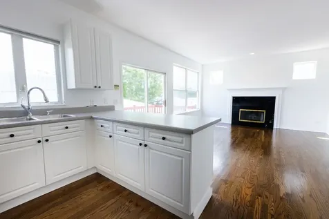 4257 North Kolmar Avenue Chicago IL 60641