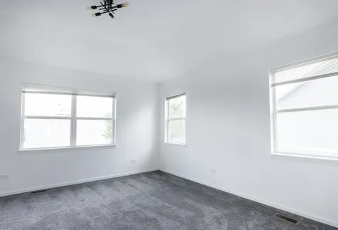 4257 North Kolmar Avenue Chicago IL 60641