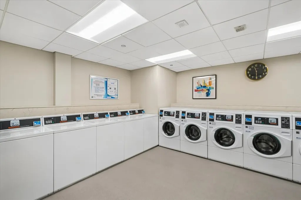 440 North Mcclurg Court Chicago IL 60611