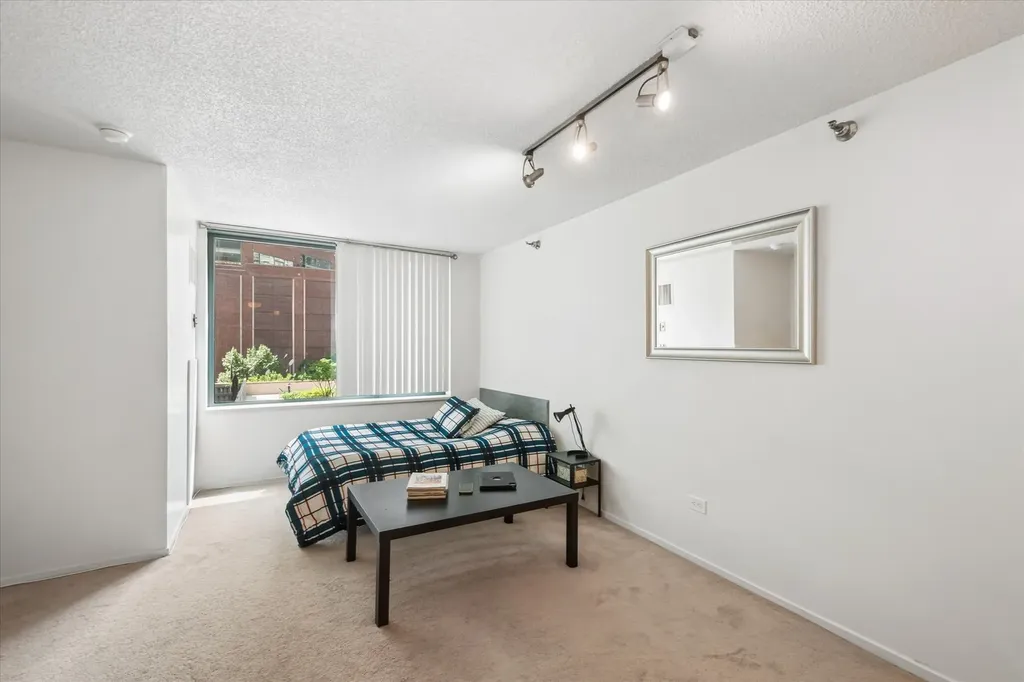440 North Mcclurg Court Chicago IL 60611