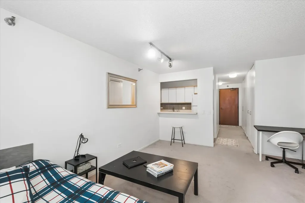 440 North Mcclurg Court Chicago IL 60611