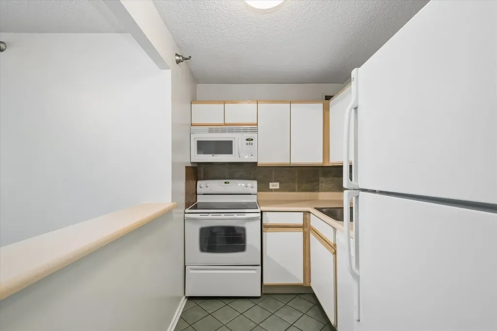 440 North Mcclurg Court Chicago IL 60611