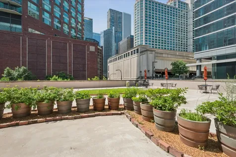 440 North Mcclurg Court Chicago IL 60611