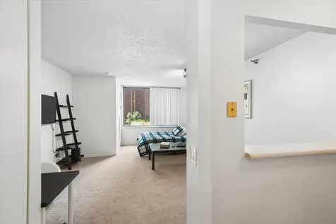 440 North Mcclurg Court Chicago IL 60611