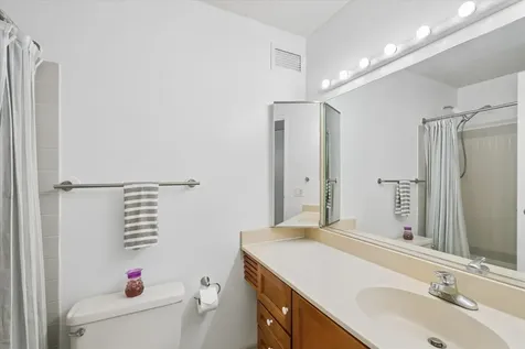 440 North Mcclurg Court Chicago IL 60611