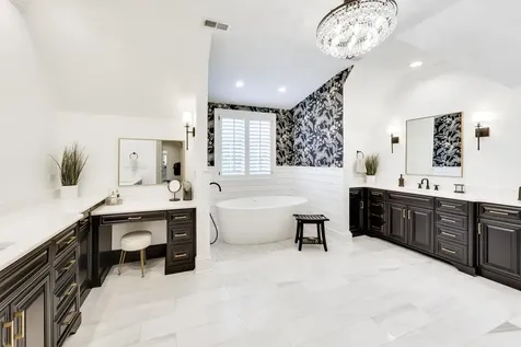 1871 West Salisbury Lane Lake Forest IL 60045