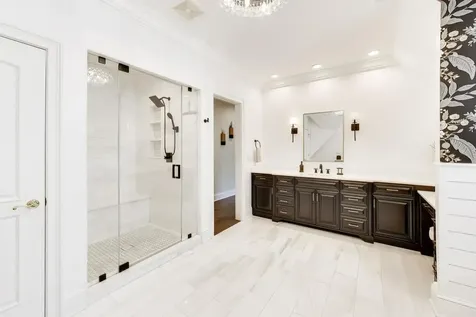 1871 West Salisbury Lane Lake Forest IL 60045