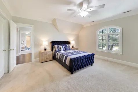 1871 West Salisbury Lane Lake Forest IL 60045
