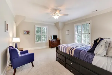 1871 West Salisbury Lane Lake Forest IL 60045