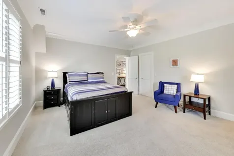 1871 West Salisbury Lane Lake Forest IL 60045