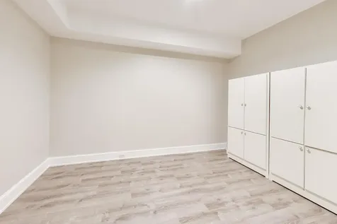 1871 West Salisbury Lane Lake Forest IL 60045